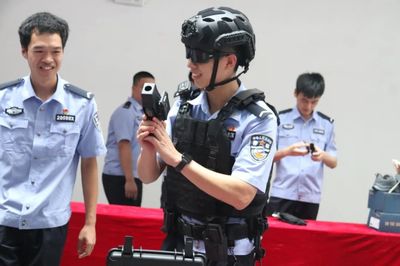 【迎评促建】| 广西警察学院举办2022年公安装备库新型警用装备展